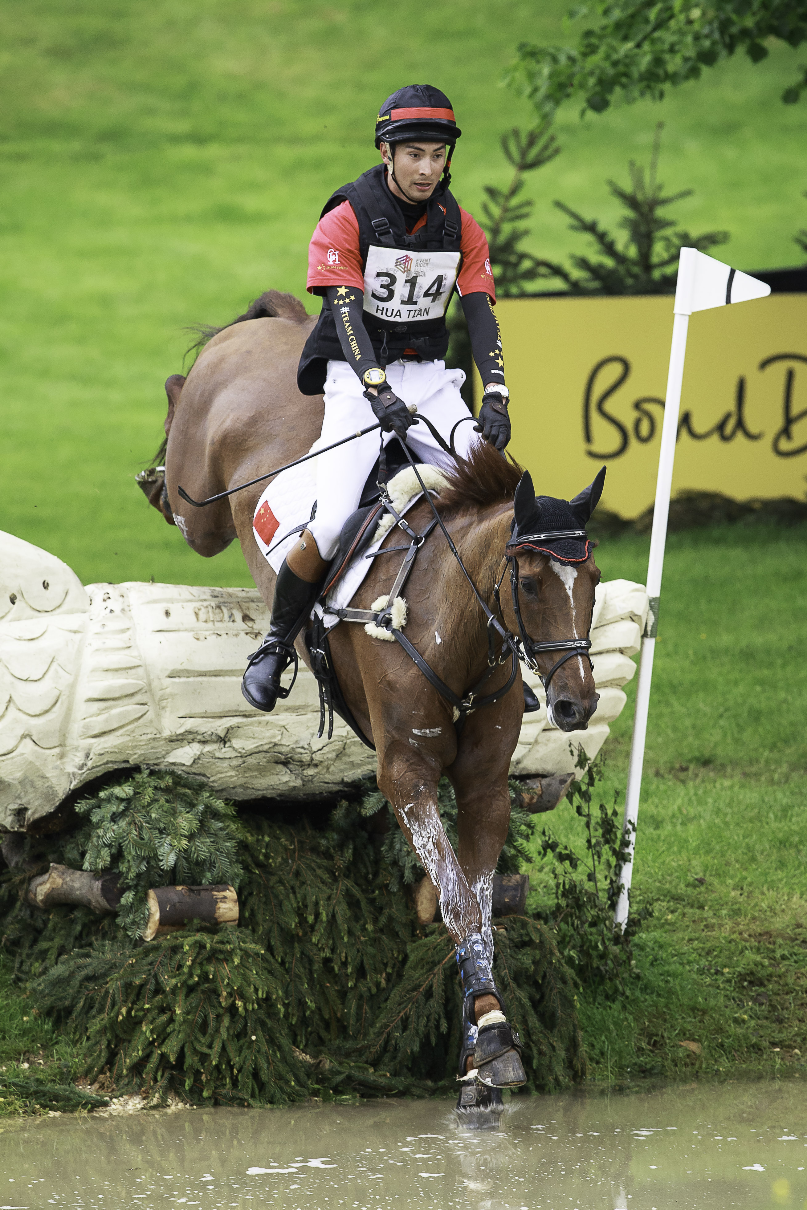 CHN-Alex Hua Tian (DON GINERO) INTERIM-1ST: EVENT RIDERS MASTERS CIC3* CROSS COUNTRY: 2016 GBR-Equi-Trek Bramham International Horse Trial (Saturday 11 June) CREDIT: Libby Law COPYRIGHT: LIBBY LAW PHOTOGRAPHY