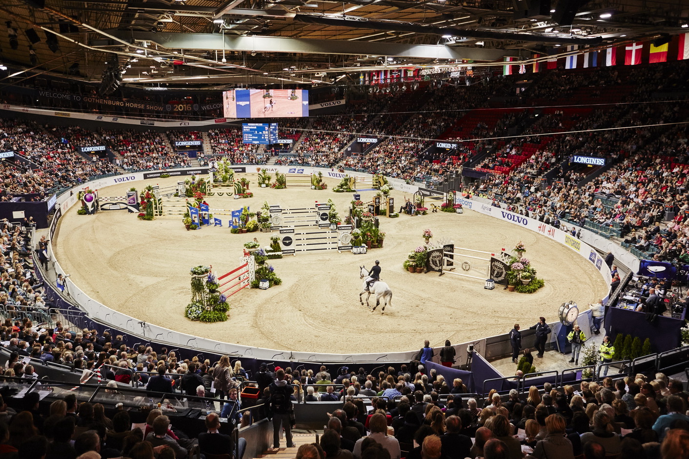 US, Swedish and Dutch cities were allocated major equestrian events by the FEI Bureau in Tokyo (JPN) today. © Liz Gregg/FEI  