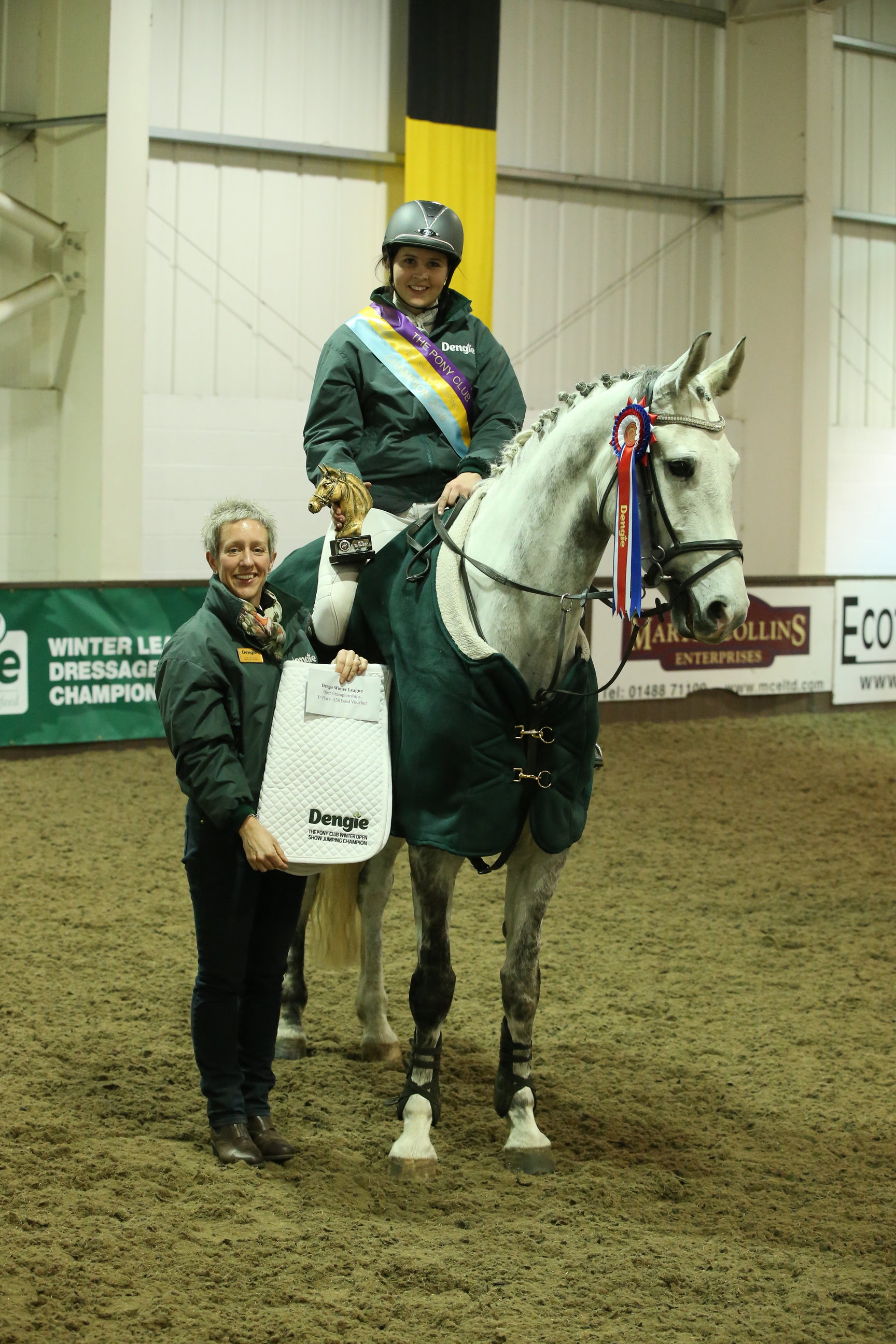 Stephanie Sherborne and Kimba Rock with Lisa Wilson