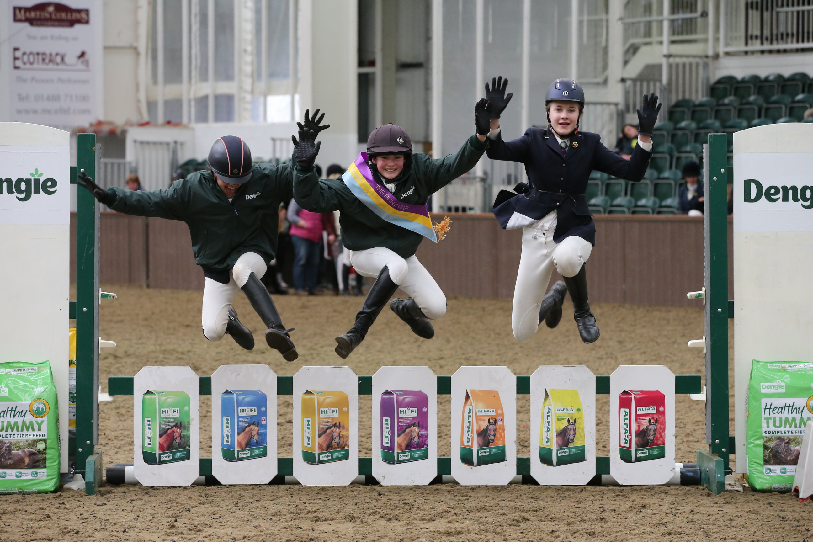 rsz_winter_league_sj_winners_1-3rd_celebrating-2